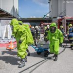 Gefahrgutuebung_Lagerhaus180415_Kolli-106