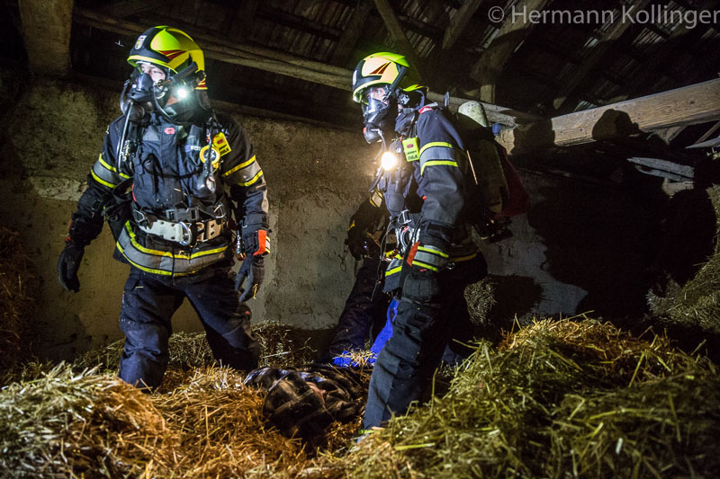 02.04.2015: Branddienstübung am Bauernhof in Weidach
