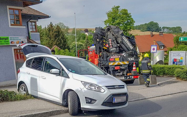 Autobergung / Foto: Denk