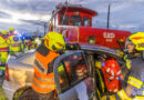 15.09.2022: Zug kollidiert mit zwei Pkw → 3-fach-Menschenrettung als Einsatzübung in Alkoven