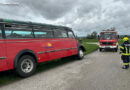 20.04.2024: Feststeckender Oldtimer-Reisebus nahe Feuerwehrhaus Polsing