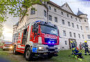Einsatzübung im Schloss Hartheim im April 2025 mit Zimmerbrand und Steigleitungstest