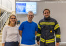 03.09.2026: Monitor-Spende für das neue Feuerwehrhaus Alkoven vom Gesundheitszentrum